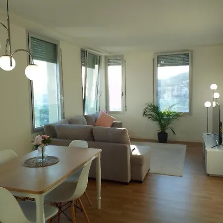 Apartament Espectacular Apartamento De Alquiler En Santa Coloma Barcelona